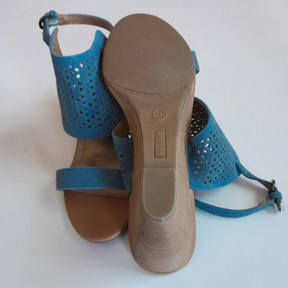 Madeline Women’s shoes, Color Blue open toe sandals. Size 8M